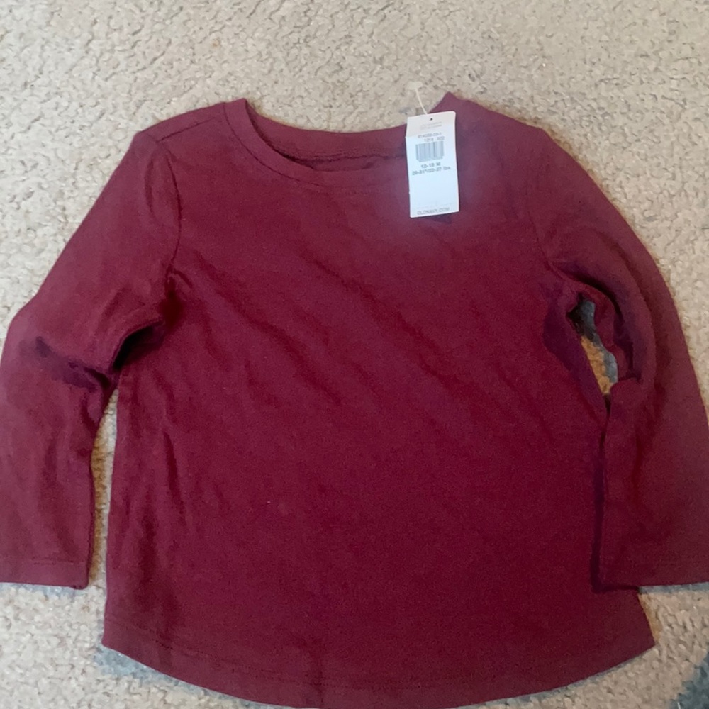 NWT  unisex long sleeve shirt